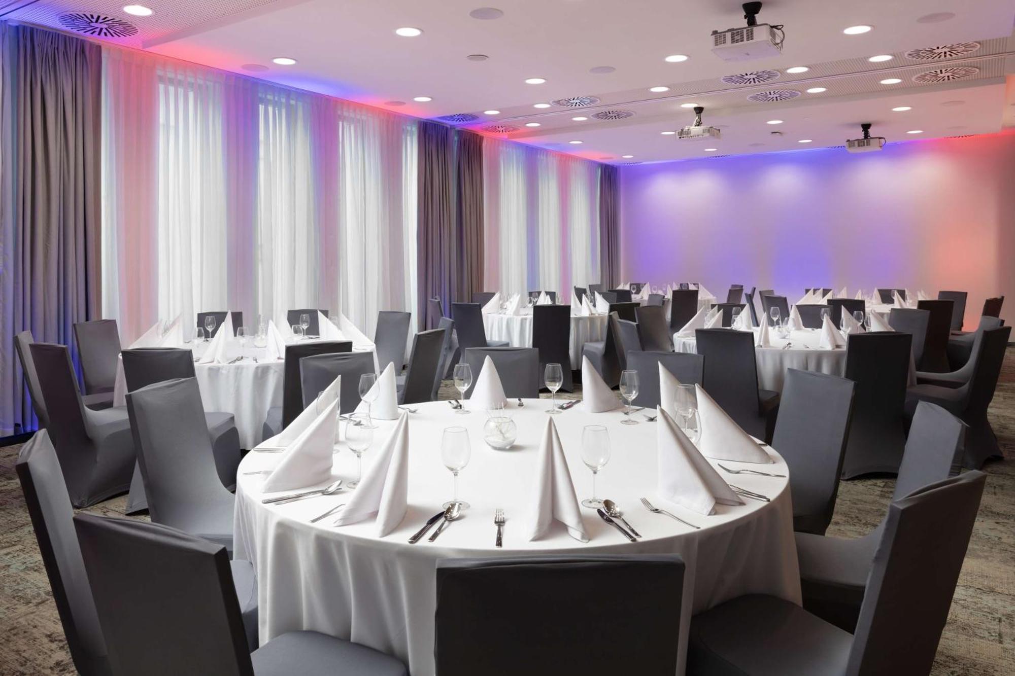 Hampton By Hilton Lodz City Center Luaran gambar
