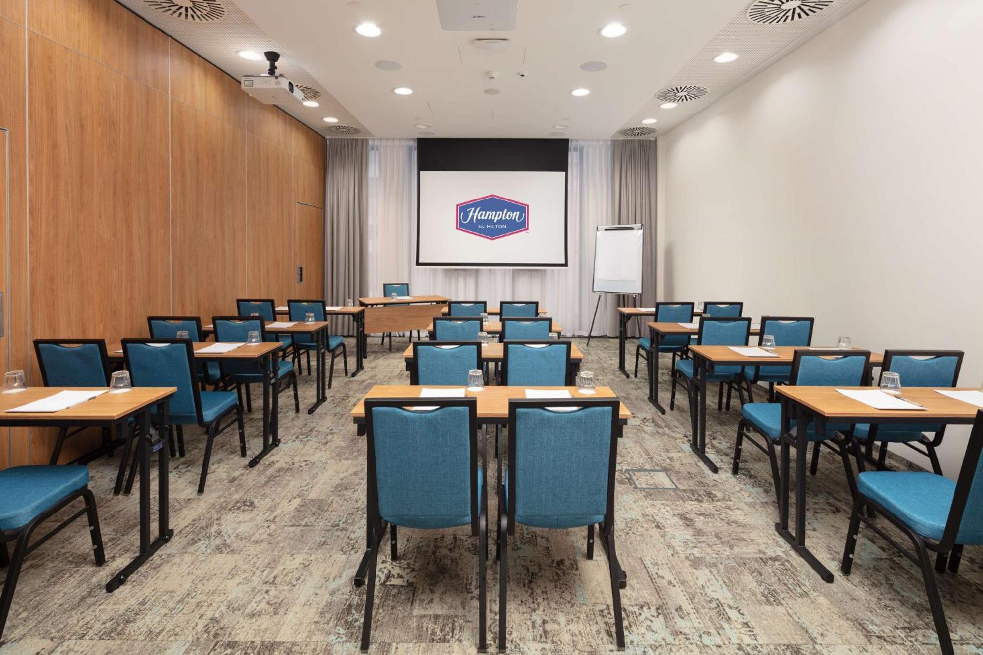 Hampton By Hilton Lodz City Center Hotel Luaran gambar